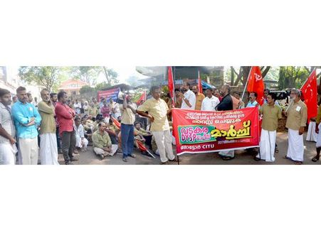 ശ്രീജേഷിനെ വധിക്കാൻ ശ്രമിച്ച കേസ്; ഡിവൈഎസ്പി ഓഫീസിലേക്ക് ഓട്ടോ തൊഴിലാളി മാർച്ച്