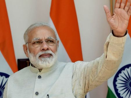 നരേന്ദ്ര മോദിക്ക് മുന്നിൽ രാഹുൽ ശിശു.. എതിരാളികളില്ലാത്ത നേതാവ് മോദിയെന്ന് സർവ്വേ.. 2019ലും ബിജെപി