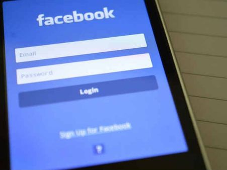 ഫേസ്ബുക്ക് അക്കൗണ്ട് തുടങ്ങാൻ ആധാർ ആവശ്യമില്ല; വാർത്ത നിഷേധിച്ച് ഫേസ്ബുക്ക്