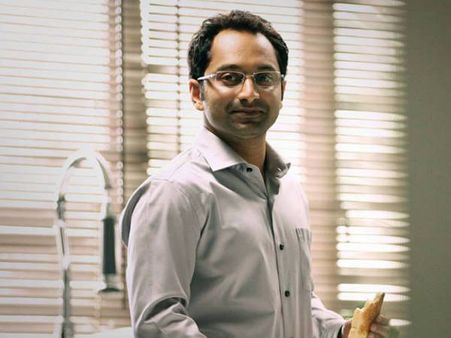 പുതുച്ചേരി വാഹന രജിസ്ട്രേഷൻ; ഫഹദ് ഫാസിൽ ക്രൈംബ്രാഞ്ചിന് മുന്നിൽ ഹാജരായി