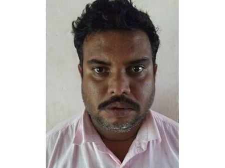 വന്‍ലാഭംകൊയ്ത് കേരളത്തിലെ കഞ്ചാവ് വിപണി, ആന്ധ്രയില്‍ കിലോക്ക് മൂവായിരം രൂപയുള്ള കഞ്ചാവിന് തമിഴ്‌നാട്ടില്‍ ഒമ്പതിനായിരം, ഇതെ ഇനത്തിന് കേരളത്തിലെ മൊത്ത വിപണിയില്‍ 25,000, ചില്ലറ വിപണിയില്‍ 70,000