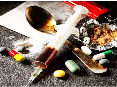 മയക്ക് മരുന്ന് കൈവശം വെച്ച കേസിൽ യുവാവിന് കഠിന തടവും,പിഴയും ശിക്ഷ