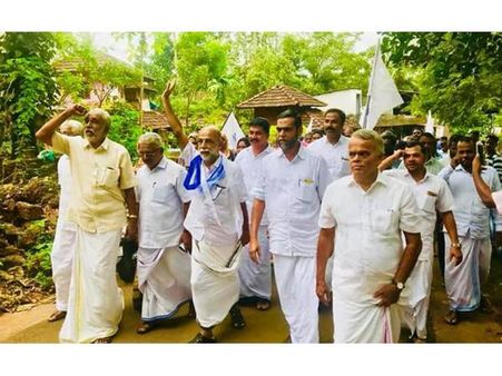 സിപിഎമ്മിന്റെ പഞ്ചായത്ത് ഭരണം എസ്ഡിപിഐ പിന്തുണയോടെ, കൂടെ കോണ്‍ഗ്രസിലെ ഒരു വിഭാഗവും, പറപ്പൂരില്‍ രാഷ്ട്രീയ വിവാദം കൊഴുക്കുന്നു