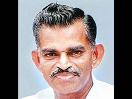 മുൻ എംഎൽഎ സെൽവരാജ് അറസ്റ്റിൽ; സിപിഎമ്മിനെ കുടുക്കാൻ സ്വന്തം വീട് കത്തിച്ചു, സ്വയം 'പെട്ടു' !