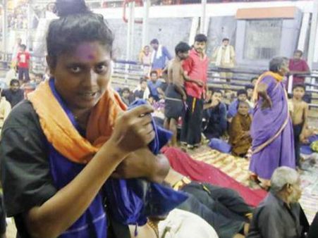 ട്രാൻസ്ജെൻഡറുകൾ ശബരിമലയിൽ! സ്ത്രീകൾക്ക് മാത്രമല്ലേ വിലക്ക്? ആശയക്കുഴപ്പത്തിൽ ദേവസ്വം ബോർഡ്...