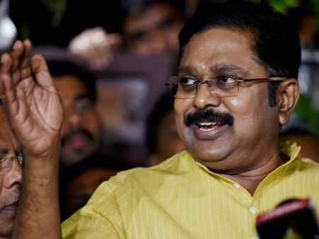 ആർകെ നഗറിൽ അണ്ണാഡിഎംകെയേയും ഡിഎംകെയേയും തള്ളി ദിനകരൻ; എക്സിറ്റ് പോൾ ഫലം പുറത്ത്