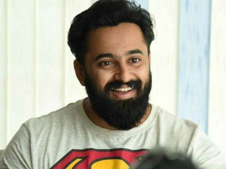 മേജര്‍ രവിയെ തല്ലിയ ഉണ്ണി മുകന്ദന്‍ മാതൃഭൂമിയെ തടഞ്ഞത് ഇതിനായിരുന്നോ?