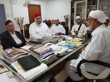 കേരളത്തിലെ സമന്വയ വിദ്യാഭ്യാസ സംവിധാനം മലേഷ്യയിലും സിംഗപ്പൂരിലും നടപ്പാക്കുന്നത് പഠിക്കാന്‍ സംഘം മലപ്പുറത്തെത്തി