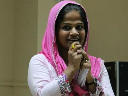 ആർത്തവം എന്താണെന്നറിയാത്ത മണകുണാഞ്ച‍ൻമാർ ഇതൊന്ന് വായിച്ചാൽ മതി... സെക്കൻഡ് ഒപ്പീനിയനുമായി ഡോ ഷിംന