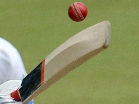 ഇന്ത്യയെ തടയാന്‍ പച്ചപ്പ് നിറഞ്ഞ വാരിക്കുഴിയുണ്ടാക്കി സൗത്ത് ആഫ്രിക്ക