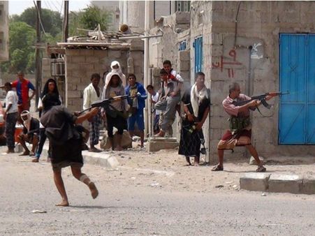 യമനില്‍ യുഎഇയും സൗദിയും ചേരിതിരിഞ്ഞ് പോരാട്ടം; യുഎഇ അട്ടിമറി നടത്തിയതായി പ്രധാനമന്ത്രി