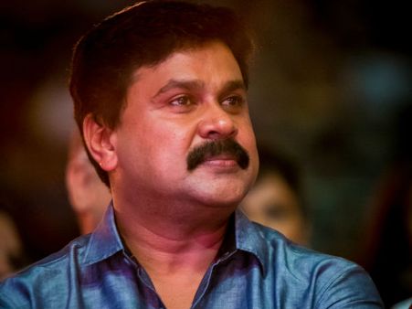 നടിയെ ആക്രമിച്ച കേസിലെ കുറ്റപത്രം ചോർത്തിയെന്ന ദിലീപിന്റെ പരാതി: വിധി പറയുന്നത് 17ലേക്ക് മാറ്റി