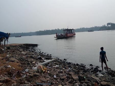 തേങ്ങവില കൂട്ടാന്‍ വരട്ടെ; ഇനി ലക്ഷദ്വീപ് തേങ്ങ നാട്ടില്‍ നിറയും