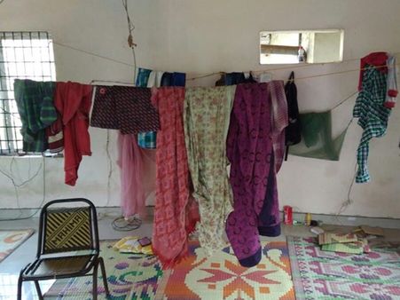 ശാരീരിക മാനസിക വെല്ലുവിളി നേരിടുന്ന കുട്ടികൾക്ക് വേണ്ടി നിർമ്മിച്ച കേന്ദ്രം ഇതര സംസ്ഥാന തൊഴിലാളികളുടെ വിശ്രമസ്ഥലമായി മാറി