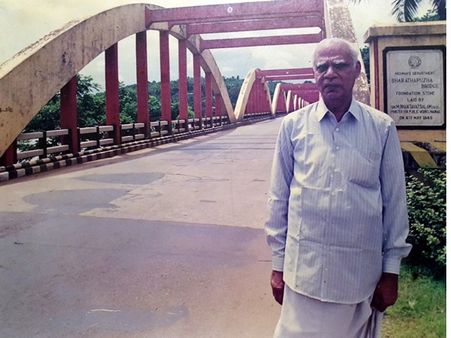 കുറ്റിപ്പുറം പാലത്തിന്റെ ശില്‍പി കെവി അബ്ദുള്‍ അസീസ് നിര്യാതനായി