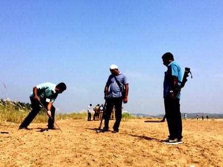 മലപ്പുറത്ത് സൈനിക ബോംബും വെടിയുണ്ടയും എവിടെനിന്ന്?; പിന്നില്‍ തീവ്രവാദികളോ?