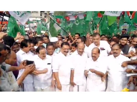 കാത്തിരിപ്പിന് വിരാമം, മമ്പുറം മഖാമിലേക്ക് 21കോടി ചെലവില്‍ നിര്‍മിച്ച പുതിയ പാലം ഉദ്ഘാടനം ചെയ്തു