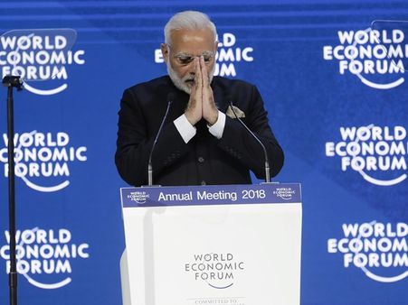 2014ല്‍ 600 കോടി ആളുകള്‍ ബിജെപിക്ക് വോട്ട് ചെയ്തു; ദാവോസില്‍ മോദിയുടെ തള്ള്, കുടപിടിച്ച് ട്വീറ്റും!