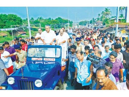 ‍ഡിഎആർസിയുടെ പന്നിയങ്കര മേൽപ്പാലം വിണ്ടുകീറി, അറ്റകുറ്റപ്പണി ഉടൻ തുടങ്ങും