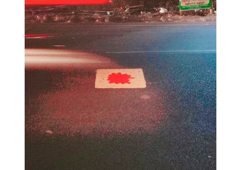 കോഴിക്കോട് നഗരത്തില്‍ റോഡുകളില്‍ ഇടവിട്ട് ചോരക്കറ..!