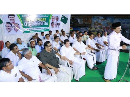 അസാധാരണ സംഭവങ്ങളിലൂടെയാണ് രാജ്യം കടന്നുപോകുന്നതെന്ന് പാണക്കാട് സാദിഖലി തങ്ങള്‍