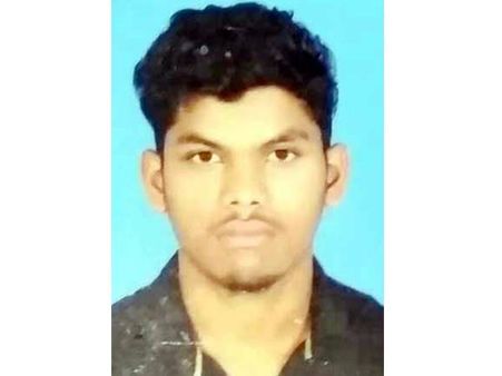 മലപ്പുറം കണ്ണമംഗലത്തെ ടയര്‍ കടയിലെ തൊഴിലാളി ദുരൂഹ സാഹചര്യത്തില്‍ റൂമില്‍ മരിച്ച നിലയില്‍