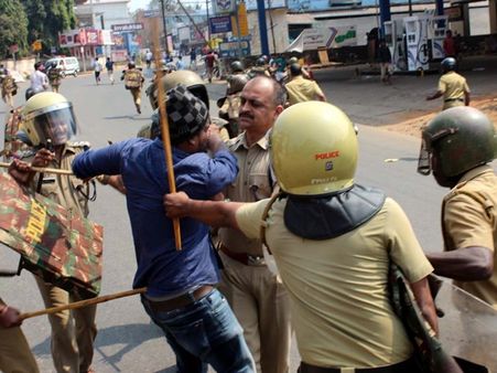 സിപിഎം സംഘടനാ സ്വാതന്ത്ര്യം നിക്ഷേധിക്കുന്നു; പ്രതികളെ അറസ്റ്റ് ചെയ്യാതെ ചര്‍ച്ചക്കില്ലെന്ന് യുഡിഎഫ്