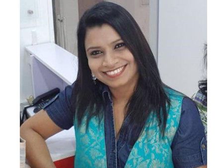 ഫേസ്ബുക്കിലെ തമ്പുരാക്കന്മാരുടെ ഭരണം അവസാനിപ്പിക്കാൻ സുനിത ദേവദാസ് ഇറങ്ങുന്നു; കണ്ടം വഴി ഓടിക്കോളാൻ!