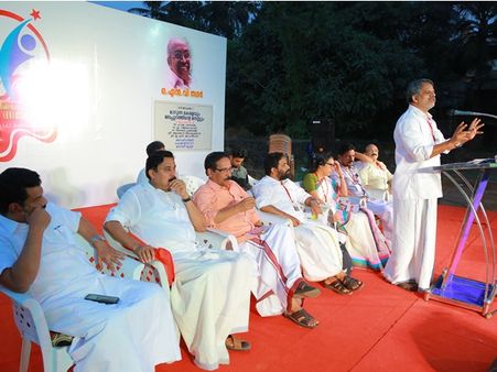 മലപ്പുറം ജില്ല ചുവന്ന് തുടങ്ങിയതായി സിപിഎം, മൂന്നുവര്‍ഷത്തിനുള്ളില്‍ 22% വളര്‍ച്ചയെന്ന് ജില്ലാ സമ്മേളനത്തിലെ പ്രവര്‍ത്തന റിപ്പോര്‍ട്ട്