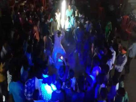 കൊച്ചിയില്‍ വിലസുന്ന ദുരൂഹ സംഘങ്ങള്‍; കൂടെ നിശാവിരുന്നിലെ വിഐപിയും!! സമ്പന്നരുടെ ഉന്മാദം