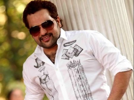 ബിനീഷ് കോടിയേരിയും പിടികിട്ടാപ്പുളളി; മൂന്ന് സാമ്പത്തിക തട്ടിപ്പ് കേസുകൾ, തട്ടിപ്പ് നടന്നത് ഗൾഫിൽ!