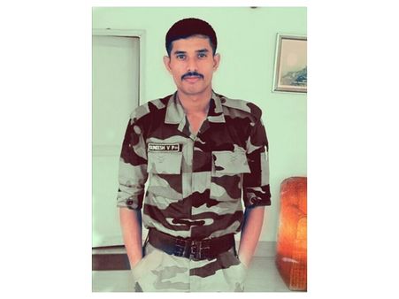 മധ്യപ്രദേശിലുണ്ടായ വാഹനാപകടത്തിൽ പയ്യന്നൂർ സ്വദേശിയായ സൈനികൻ മരിച്ചു