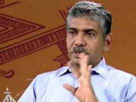 പറഞ്ഞതില്‍ മാറ്റമില്ല, നിലപാടില്‍ ഉറച്ച് നിന്ന് സര്‍ക്കാരിന് മറുപടിയുമായി ജേക്കബ് തോമസ്