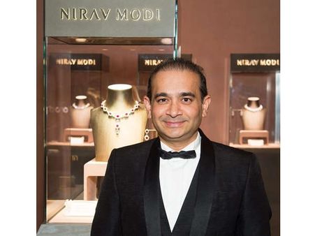 പഞ്ചാബ് നാഷണൽ‍ ബാങ്ക് തട്ടിപ്പ്: നീരവിന്റെ സ്ഥാപനങ്ങളിൽ റെയ്ഡ് പിടിച്ചെടുത്തത് 5,100 കോടിയുടെ ആഭരണം