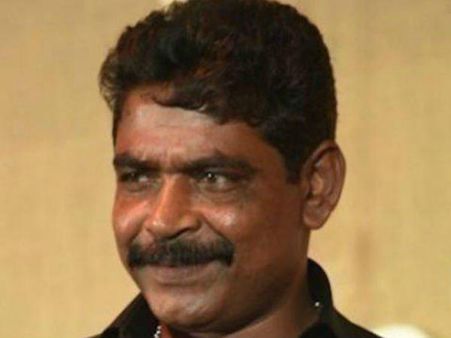 ആന്റണി പെരുമ്പാവൂരിന്റെ രഹസ്യനീക്കം പാളി; പണി കിട്ടിയത് നെല്‍വിത്ത് രൂപത്തില്‍!! പരാതി പ്രളയം