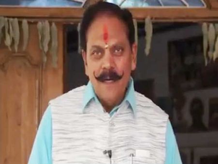ഹനുമാന്‍ ചാലിസ ആലപിക്കുക, പ്രകൃതി ദുരന്തങ്ങള്‍ തടയാം, തലതിരിഞ്ഞ പ്രസ്താവനയുമായി ബിജെപി നേതാവ്