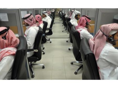 സ്വദേശിവല്‍ക്കരണത്തില്‍ നിന്ന് പിറകോട്ടില്ലെന്ന് സൗദി തൊഴില്‍ മന്ത്രി; വിയോജിപ്പുമായി ചേംബര്‍ ഓഫ് കൊമേഴ്‌സ്