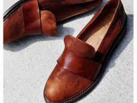 മുഖ്യമന്ത്രിക്ക് നേരെ ചെരുപ്പേറ്; സുരക്ഷ ഉദ്യോഗസ്ഥർ തട്ടിമാറ്റി, യുവാവ് അറസ്റ്റിൽ!