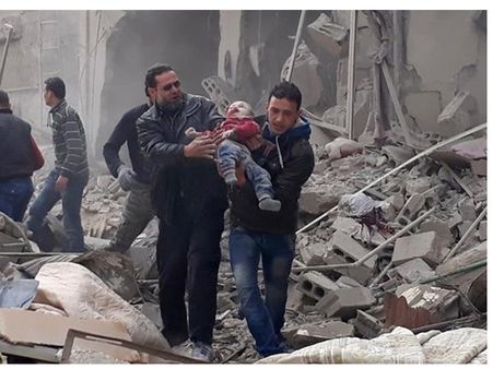 സിറിയന്‍ സൈന്യത്തിന്റെ വ്യോമാക്രമണം മനുഷ്യത്വത്തിനെതിരായ കുറ്റകൃത്യം: ഖത്തര്‍ അമീര്‍