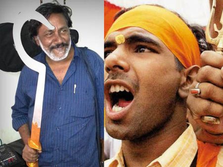 കുരീപ്പുഴ ശാഖയില്‍ ചേര്‍ന്നു കാണും, നിക്കറെടുത്തിട്ടു കാണും! സംഘിഭീകരതയ്ക്കെതിരെ പ്രതിഷേധം