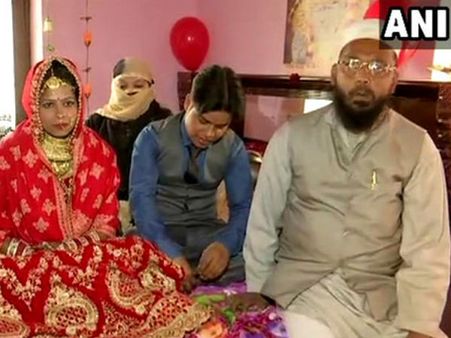 രാകേഷിന് താലി എടുത്ത് നൽകിയത് മൊയ്നുദ്ദീൻ! മുസ്ലീം കുടുംബത്തിലെ ഹൈന്ദവ വിവാഹം...