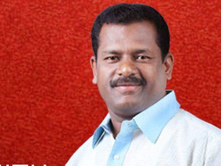 രാത്രിയില്‍ താന്‍ കണ്ട മുലയൂട്ടല്‍ അനുഭവം പങ്കുവെച്ച് മുന്‍ എംഎല്‍എ അജിത്