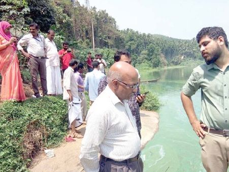 ബ്ലൂ ഗ്രീന്‍ ആല്‍ഗ പടരുന്നു; ചാലിയാറിലെ വെള്ളം മനുഷ്യനും മത്സ്യങ്ങള്‍ക്കും ഭീഷണി