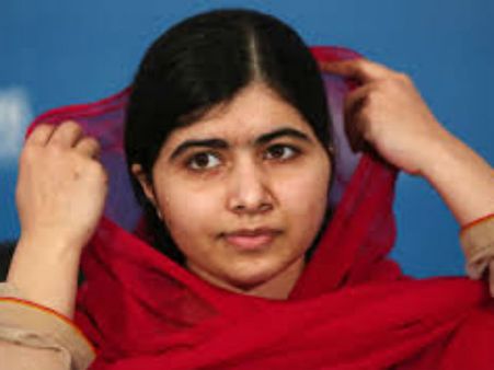 മലാല വീണ്ടും പാകിസ്താന്‍ മണ്ണില്‍; പ്രധാനമന്ത്രിയെ കാണും, ആറ് വര്‍ഷത്തെ പ്രവാസ ജീവിതം