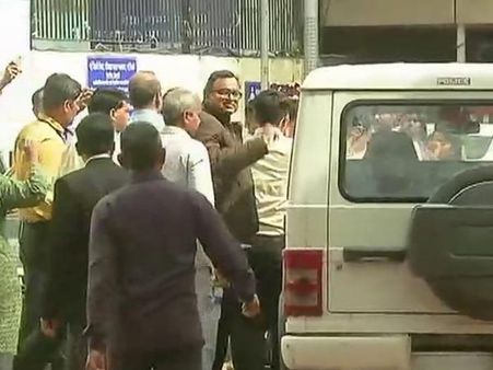 ജാമ്യമില്ല: കാർത്തിയെ മണിച്ചിത്ര താഴിട്ട് പൂട്ടി സിബിഐ, അഞ്ച് ദിവസത്തെ ജുഡീഷ്യൽ കസ്റ്റഡിയില്‍