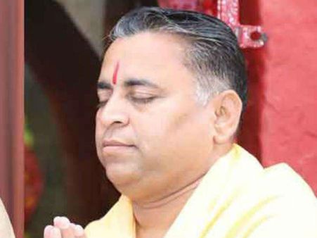 ത്രിപുര സെപ്റ്റിക് ടാങ്ക് വിവാദം; ബിജെപി വെല്ലുവിളി ഏറ്റെടുത്ത് സിപിഎം, യുവതിയുടെ അസ്ഥികൂടം?