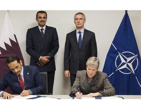 സുരക്ഷ ഭദ്രമാക്കി ഖത്തര്‍; നാറ്റോയുമായി സുരക്ഷാ കരാറില്‍ ഒപ്പുവച്ചു