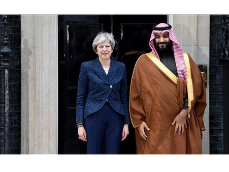 യമന്‍ ആക്രമണത്തിനെതിരായ പ്രതിഷേധങ്ങള്‍ക്കിടെ സൗദി കിരീടാവകാശി ലണ്ടനില്‍; പ്രധാനമന്ത്രിയുമായി ചര്‍ച്ച നടത്തി