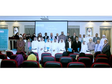 ഷാര്‍ജാ സാംസ്‌കാരിക വകുപ്പ് എഴുത്തുകാരെ ആദരിച്ചു