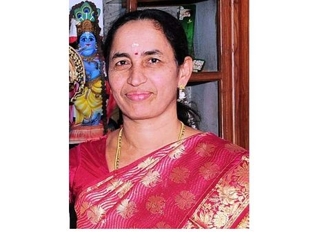 പ്രിന്‍സിപ്പലിന് ആദരാഞ്ജലിയര്‍പ്പിച്ച സംഭവം; രണ്ടു വിദ്യാർഥികൾ കീഴടങ്ങി